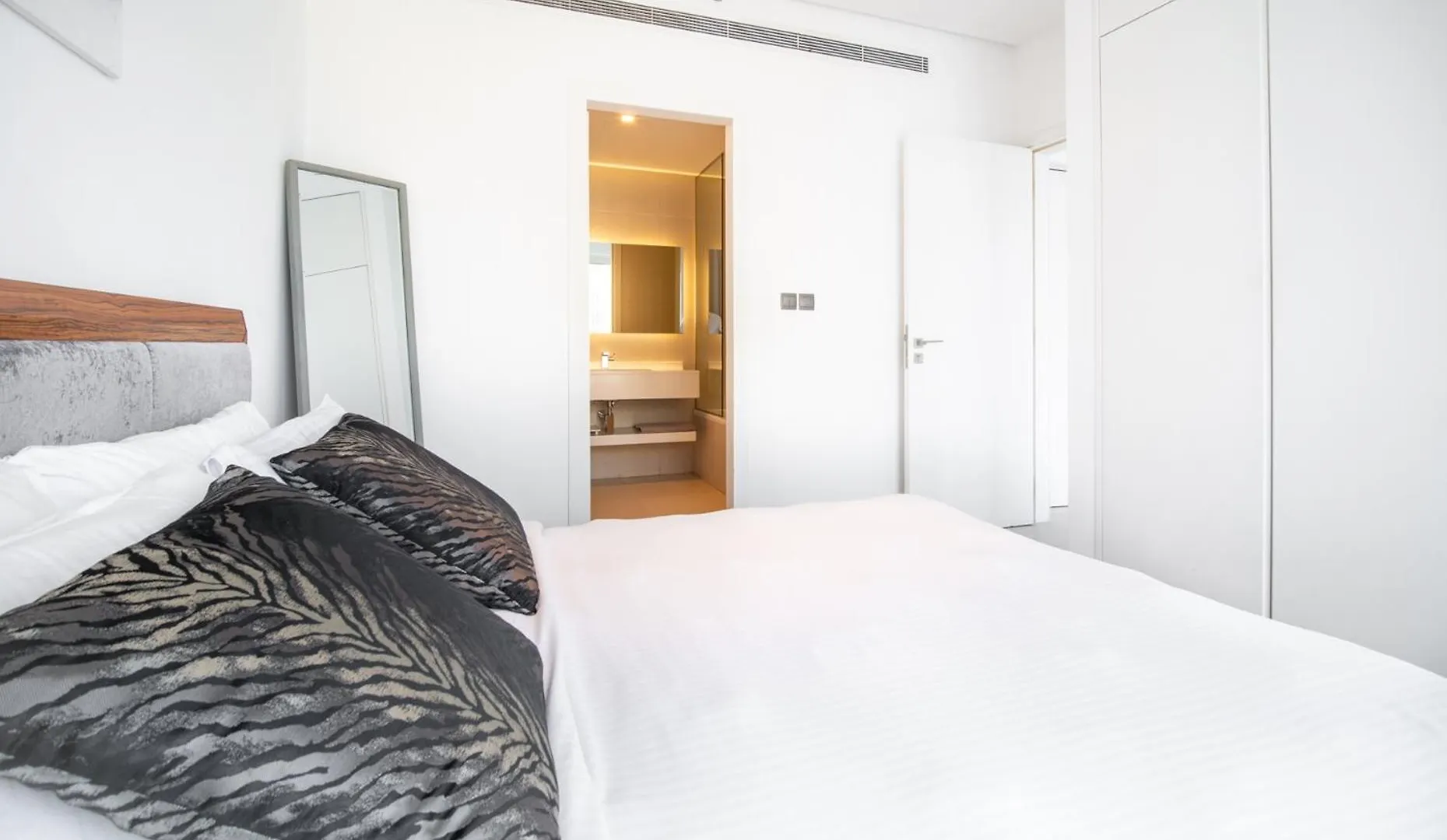 West Avenue 1Br Luxury Apartment, Dubai Marina 0*,  Ηνωμένα Αραβικά Εμιράτα