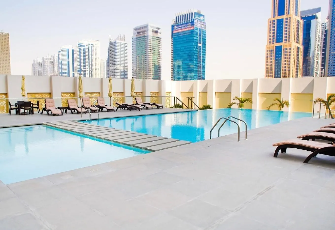 West Avenue 1Br Luxury Apartment, Dubai Marina Apartment